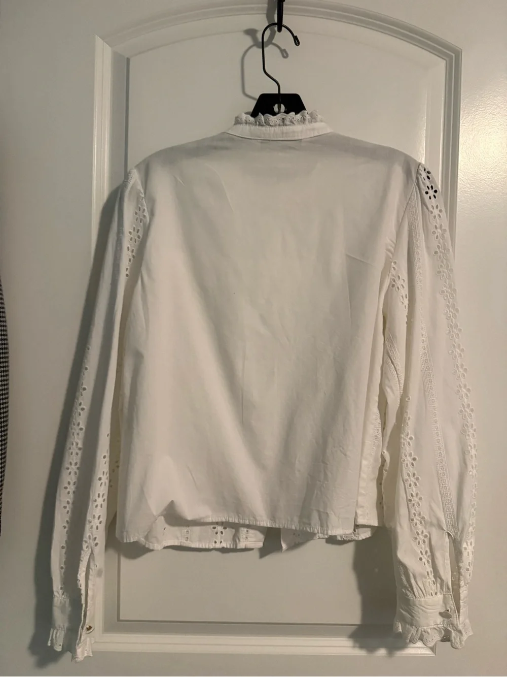 Zara White Eyelet Ruffle Front Button Blouse